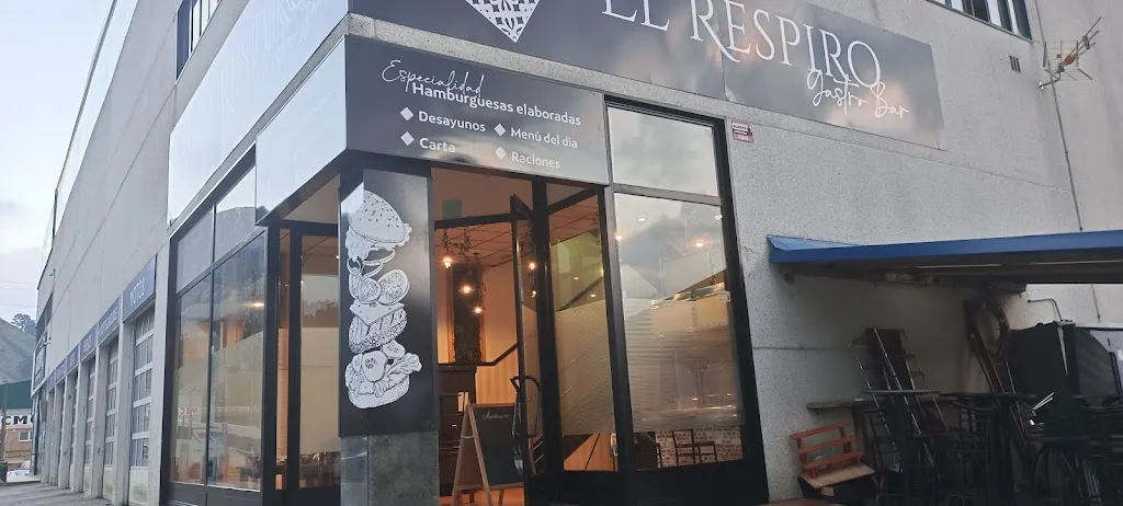 EL RESPIRO - Gastro Bar restaurant in Corrales de Buelna Los