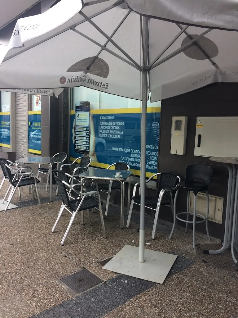 Miss Pimienta_Golpe de Efecto_Corrales de Buelna Los_review