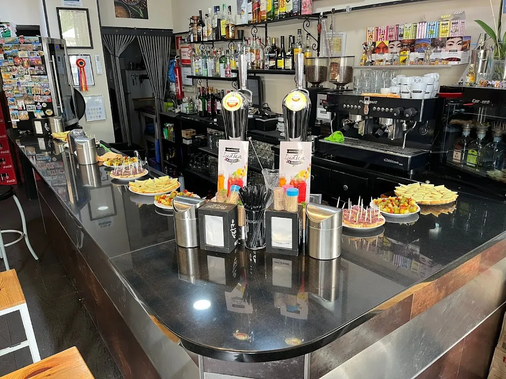 Golpe de Efecto restaurant in Corrales de Buelna Los