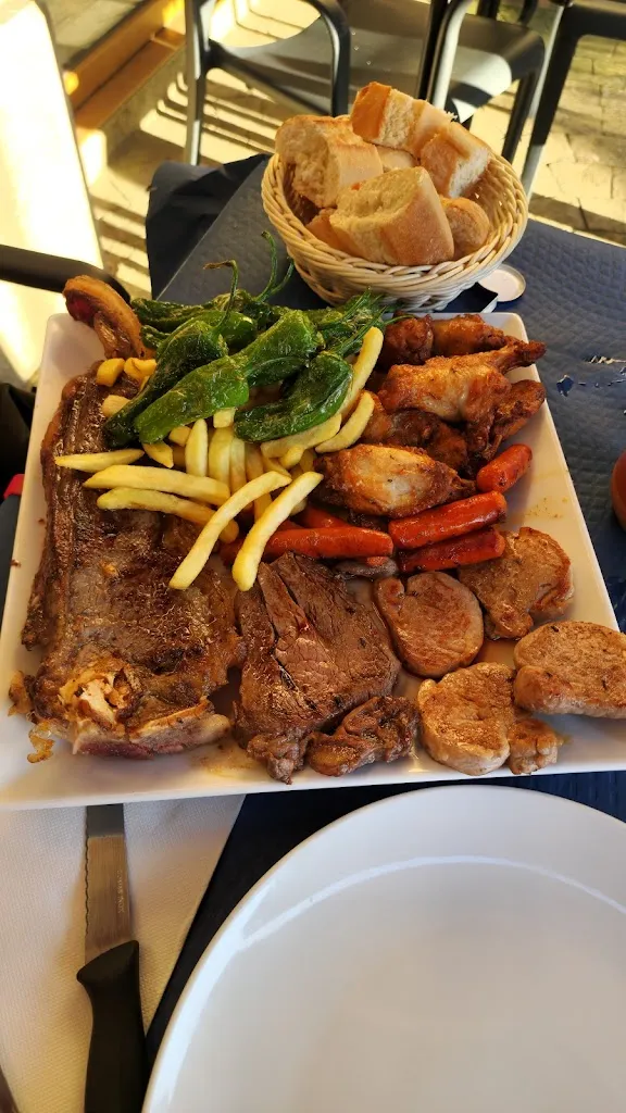 Iñigo Bilbao Irusta_Pizzeria Verona_Guriezo_review