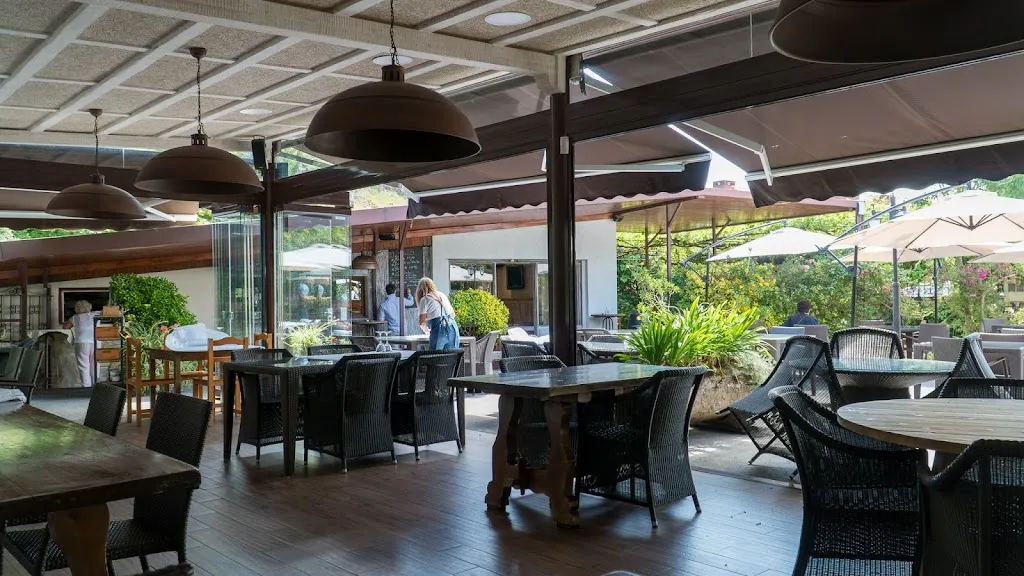 Mesón Chimbo_Guriezo_slider_image_1