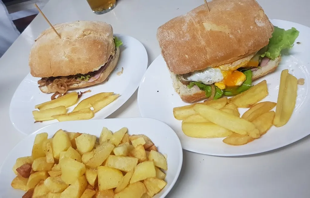 Menu_Bar restaurante EL CHIRINGUITO de Oriñon_Guriezo_immagine_5