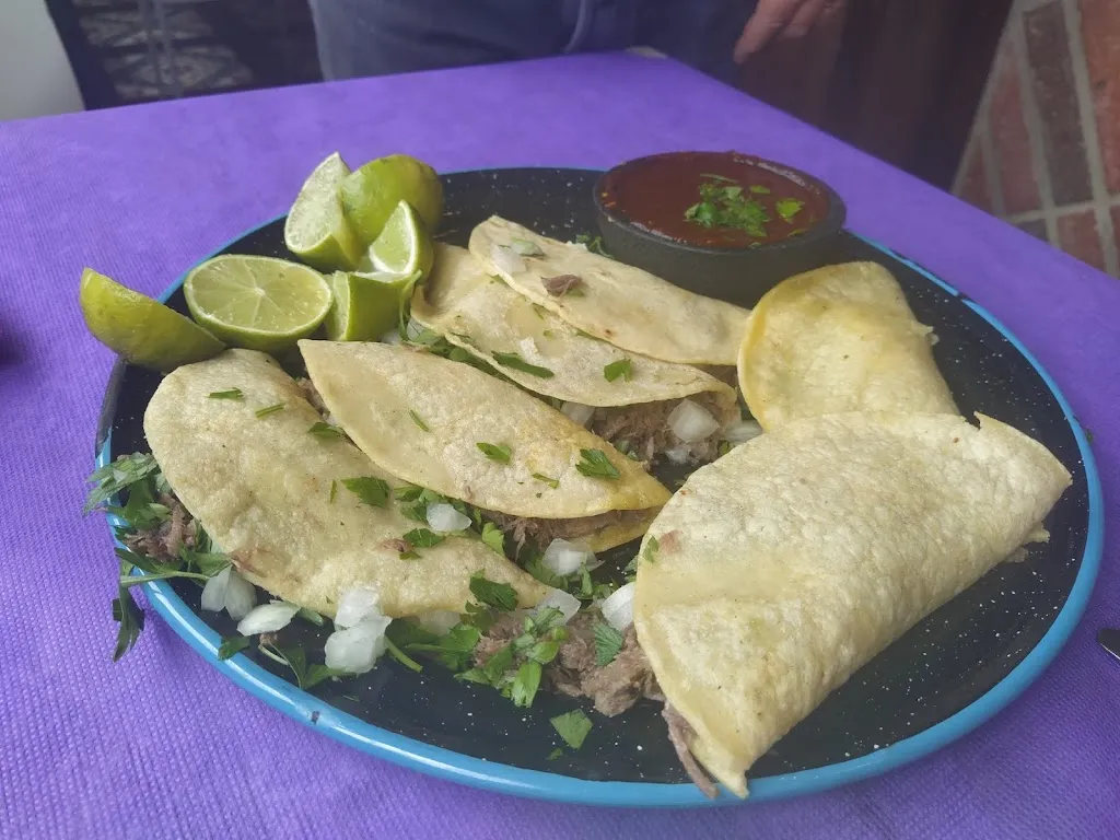 Tabascos Cantina Mexicana_Liérganes_slider_image_3