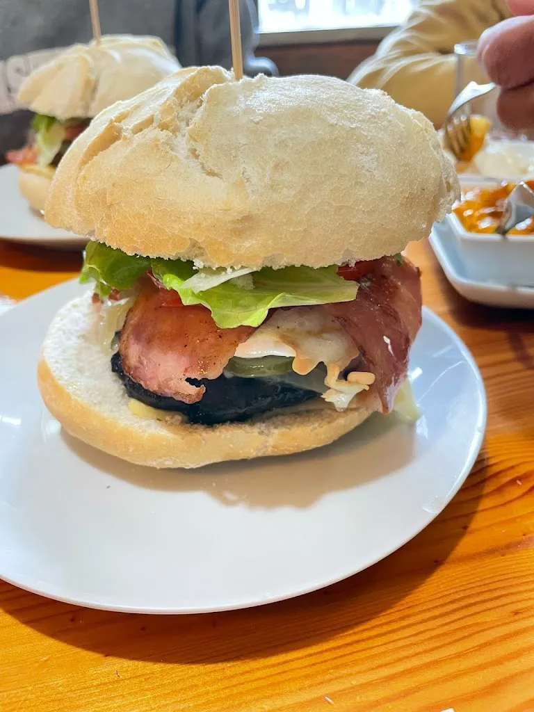 Silvia Garrigues_Corner Burguer_Liérganes_review