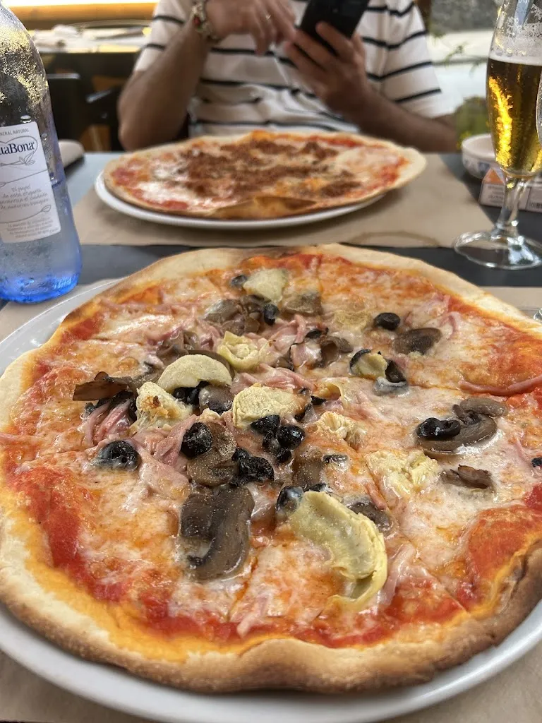 Pizzeria Martinelli_Liérganes_slider_image_3