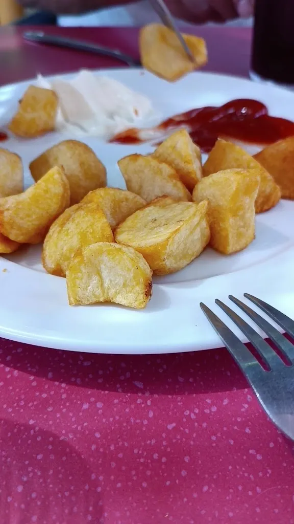 RESTAURANTE RÍO SEGURA._Elche de la Sierra_slider_image_2