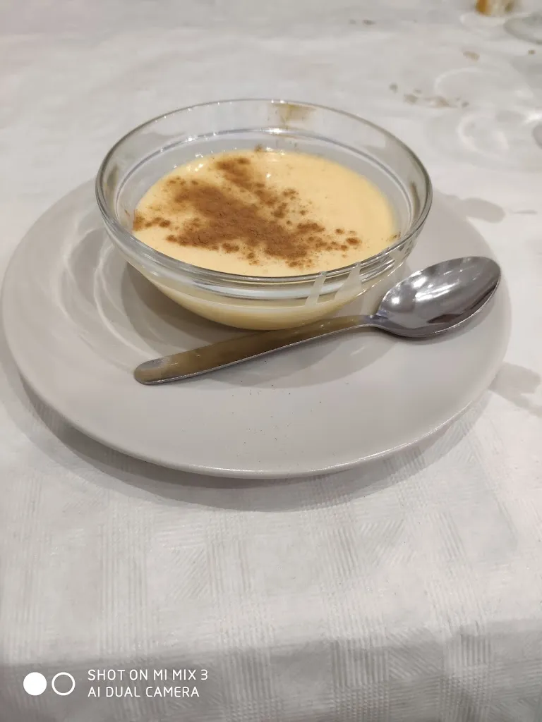 Pablo Fernandez_Bar & Cafetería Gurugú_Mataporquera_recensione