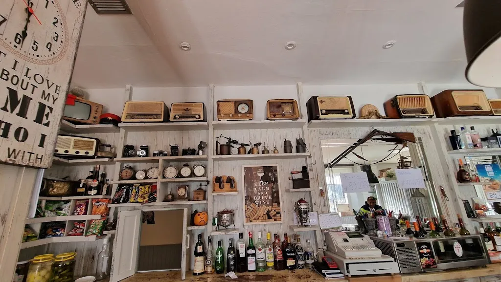 Bar & Cafetería Gurugú_Mataporquera_slider_image_3