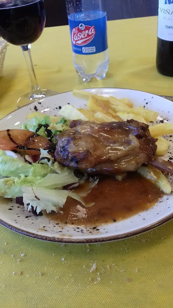 Menu_Gasolinera Avia_Mataporquera_image_2