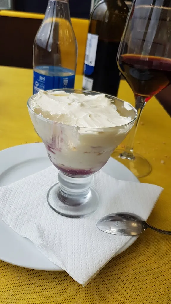 Menu_Gasolinera Avia_Mataporquera_image_7