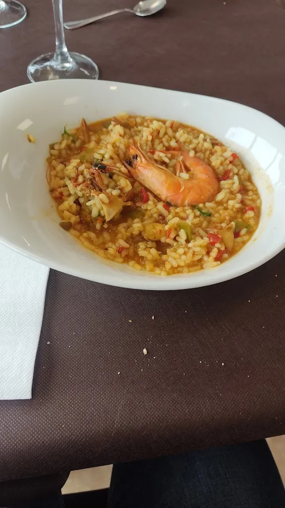 Moreno_Gasolinera Avia_Mataporquera_review