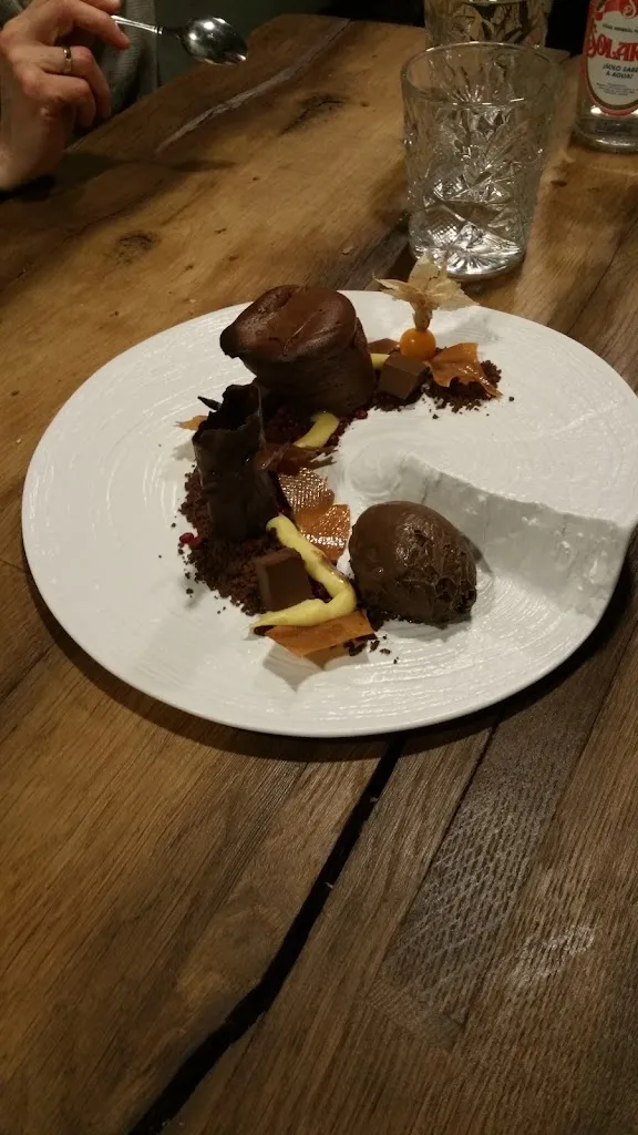 Angel Trueba Villegas_Santa Luzía Espazio Gastronómico_Mazcuerras_review