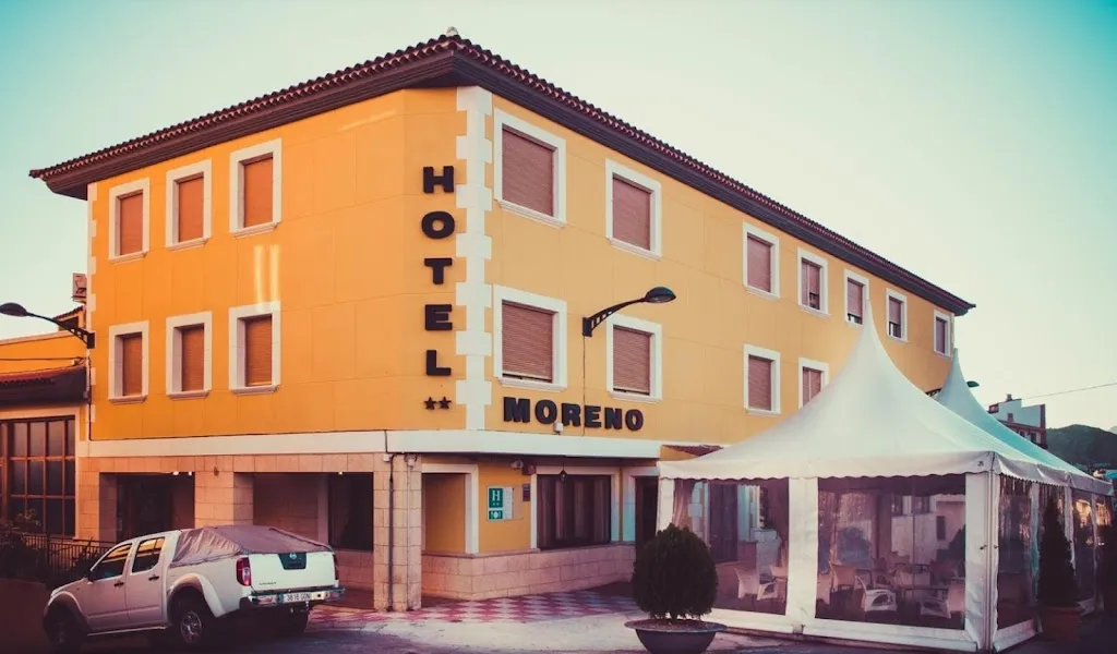 Hotel Moreno_Elche de la Sierra_slider_image_1