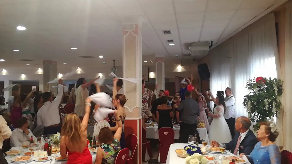 Hotel Moreno_Elche de la Sierra_slider_image_2