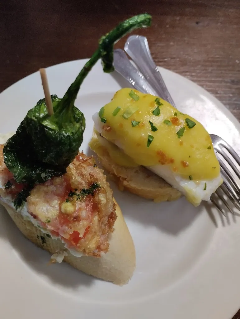 Ken Towl_Sidrería Marcelo_Castro-Urdiales_review