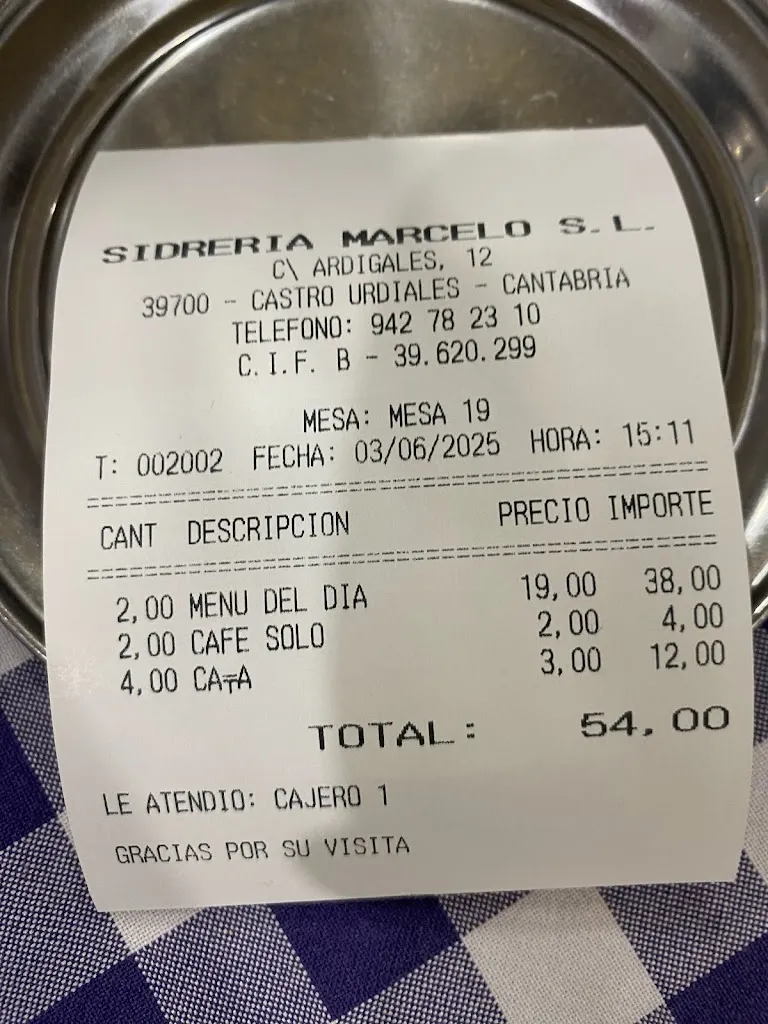 Katia González_Sidrería Marcelo_Castro-Urdiales_review