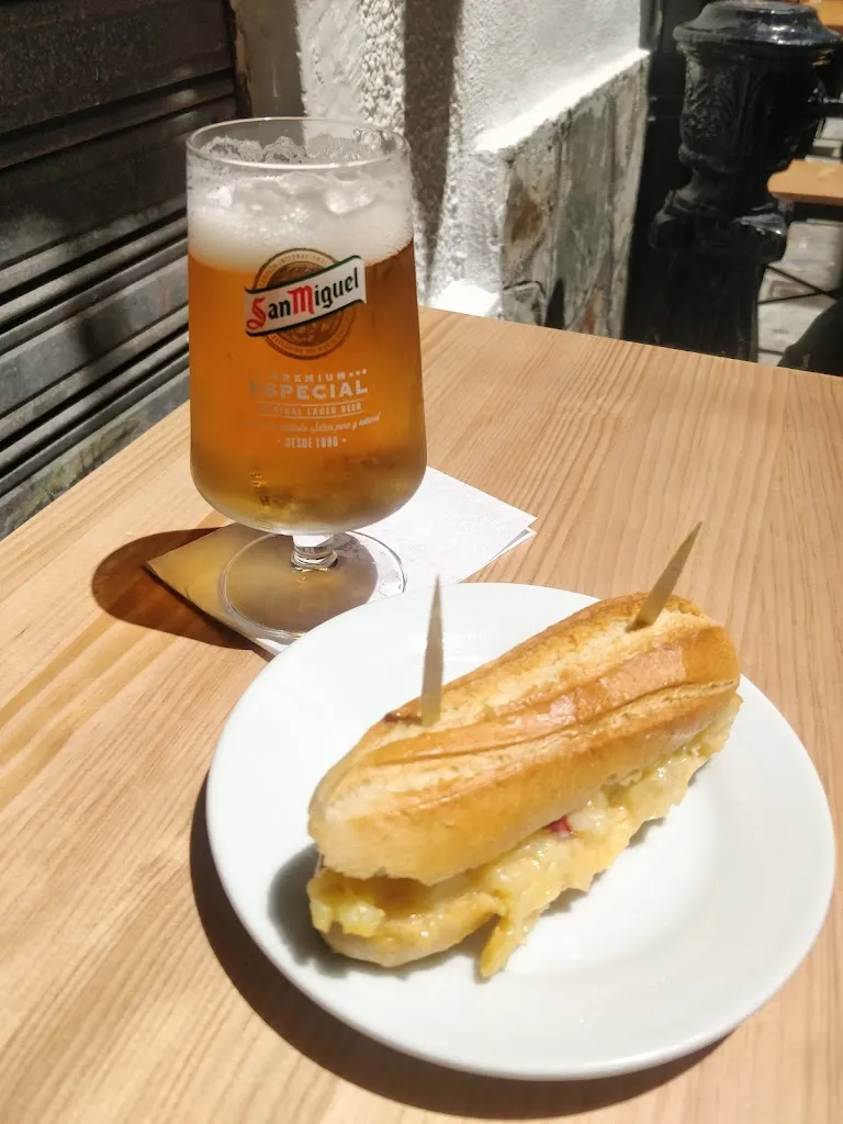 Menu_Bar La Fuente_Castro-Urdiales_image_6