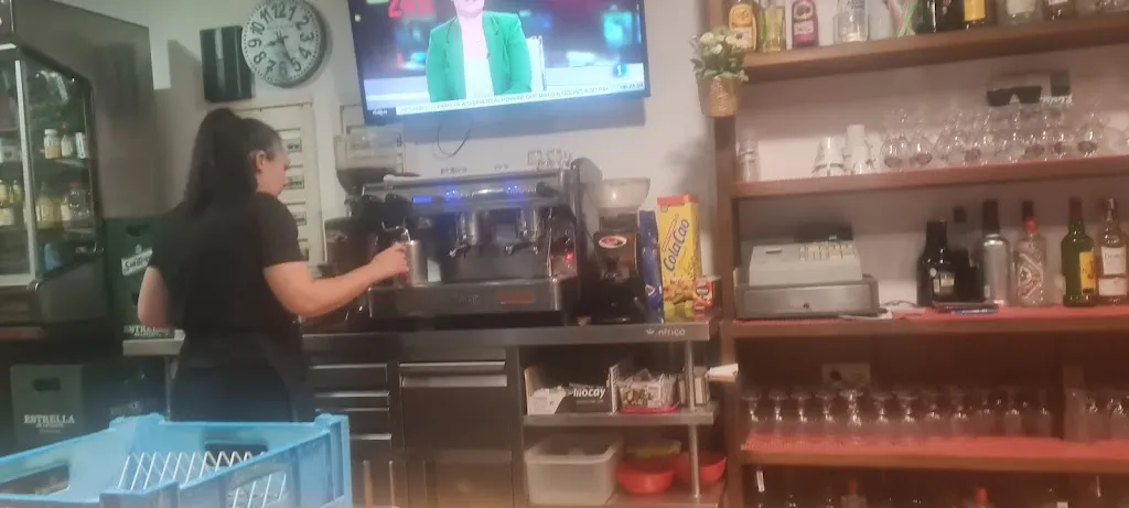 Ignacio navarrete_Bar Chaleco_Elche de la Sierra_review