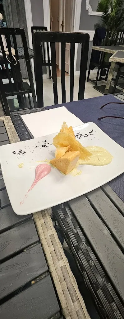 daniel steven_La arboleda de Eva_Castro-Urdiales_review