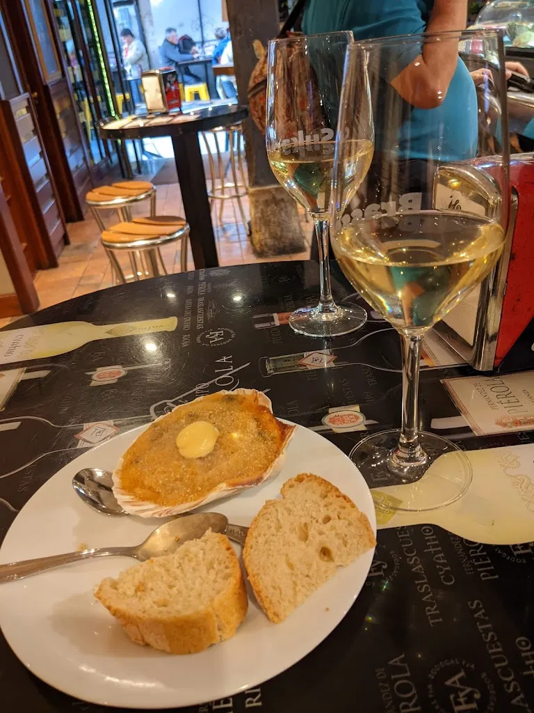 Menu_Bar Sukara_Castro-Urdiales_image_8