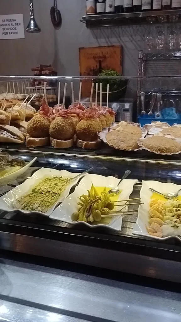 Bar Sukara_Castro-Urdiales_slider_image_2