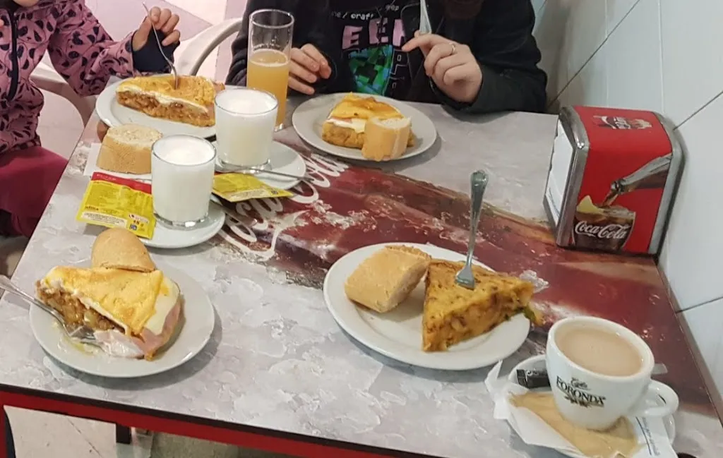 Menu_Café Bar La Plaza_Castro-Urdiales_image_5