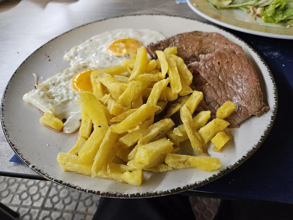 Herwig Nollet_La Revancha_Castro-Urdiales_review