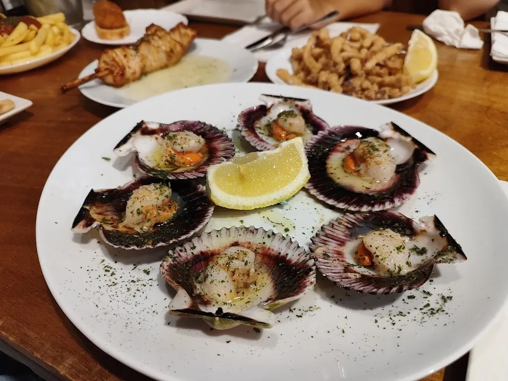 Felipe Cespedes_El Resbalon_Castro-Urdiales_review