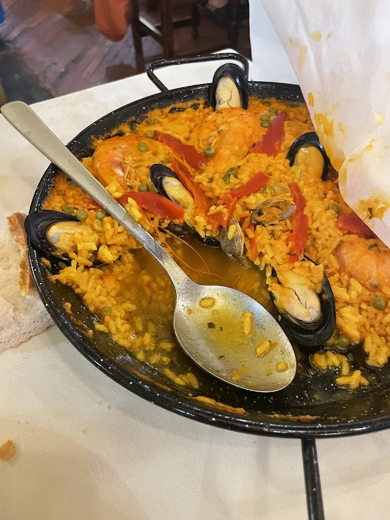 Sheima Jalal_Restaurante Mesón Don Quijote_Castro-Urdiales_review