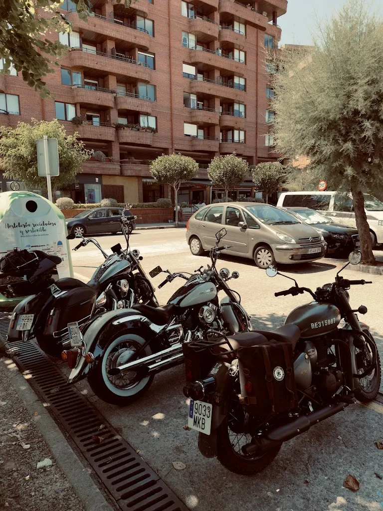 Tonymadrid Photobiker_Restaurante Pistones & bielas_Castro-Urdiales_review