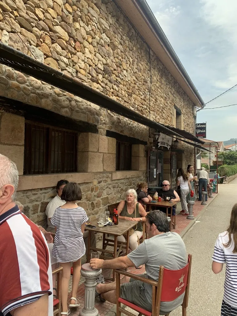 Praveen Mehrotra_Taberna Ytria_Molledo_review