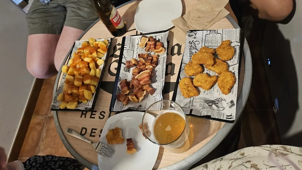 A3 R_La Plaza Miengo_Miengo_review