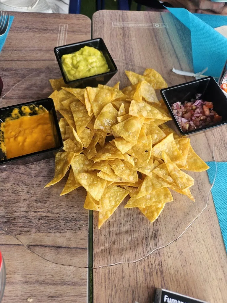 Eva Nuñez_Bodegas Cuevas_Miengo_review