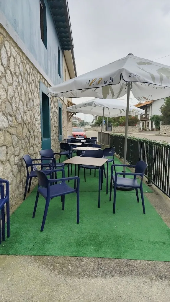 Bodegas Cuevas ristorante a Miengo