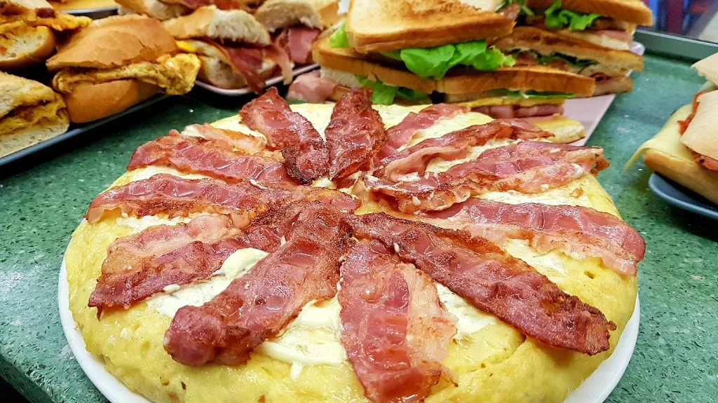 Café Bar Raquel_Penagos_slider_image_3