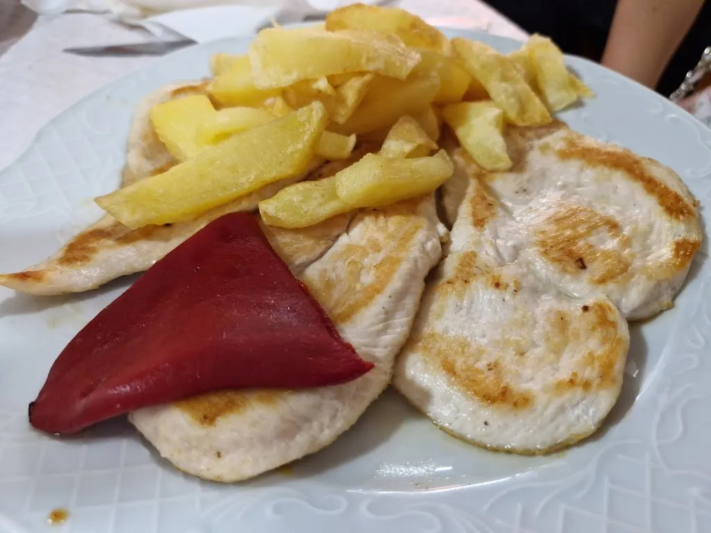 Restaurante La Bisagra_Medio Cudeyo_slider_image_3