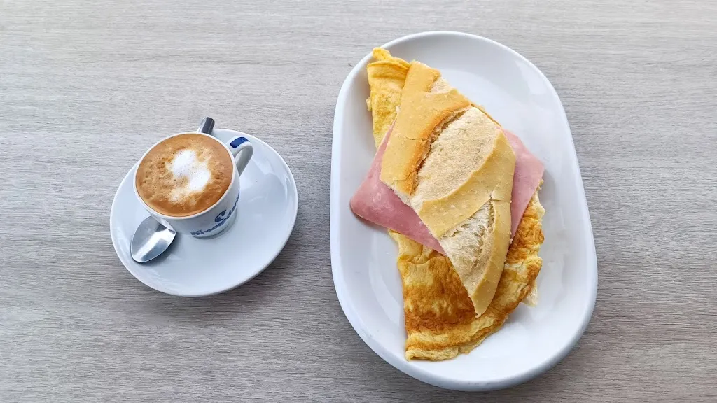 Menu_Restaurante La Báscula Mayito Sombrilla_Medio Cudeyo_immagine_5