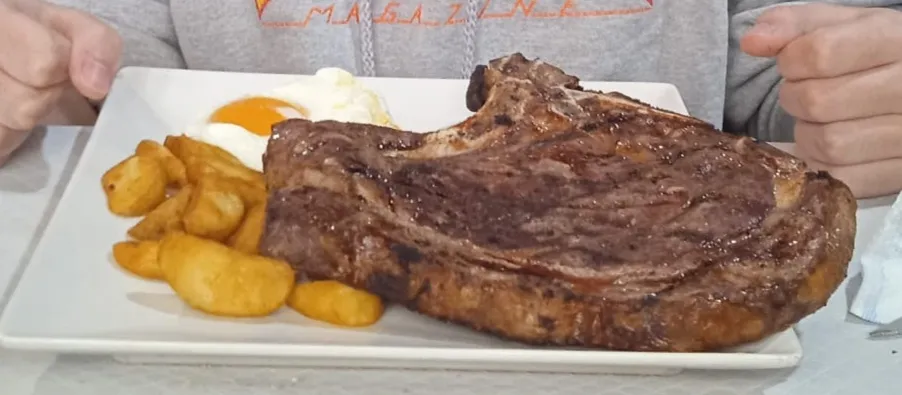 Mario Guirao_Altajobar (braseria) Loterias Y Apuestas del Estado_Fuentealbilla_recensione