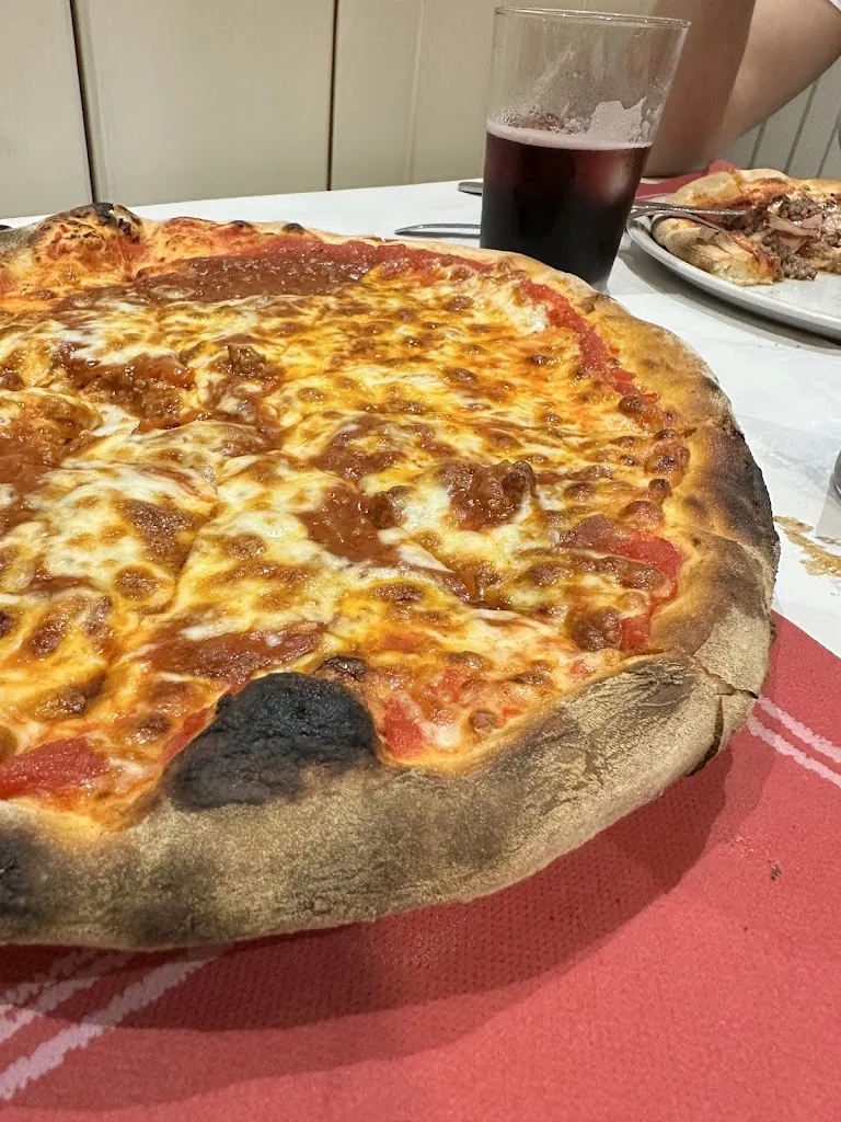 Miriam G_Pizzería La Befana_Medio Cudeyo_review