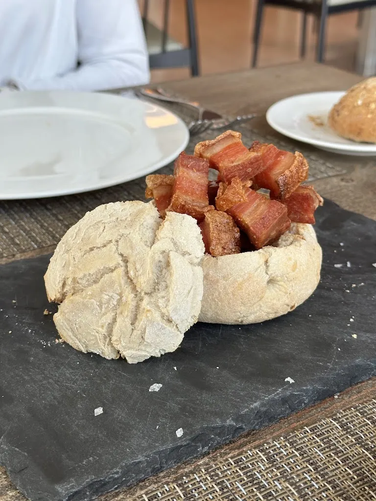 Lionel Valero Rubio_Restaurante El Manantial_Medio Cudeyo_avis