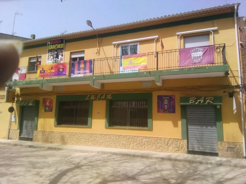 Tapeo & Tú Café-Pub_Fuentealbilla_slider_image_1