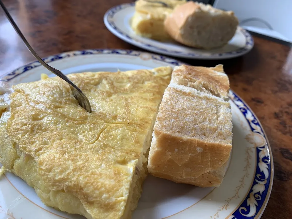 mj t_Bar Dogo_Medio Cudeyo_review