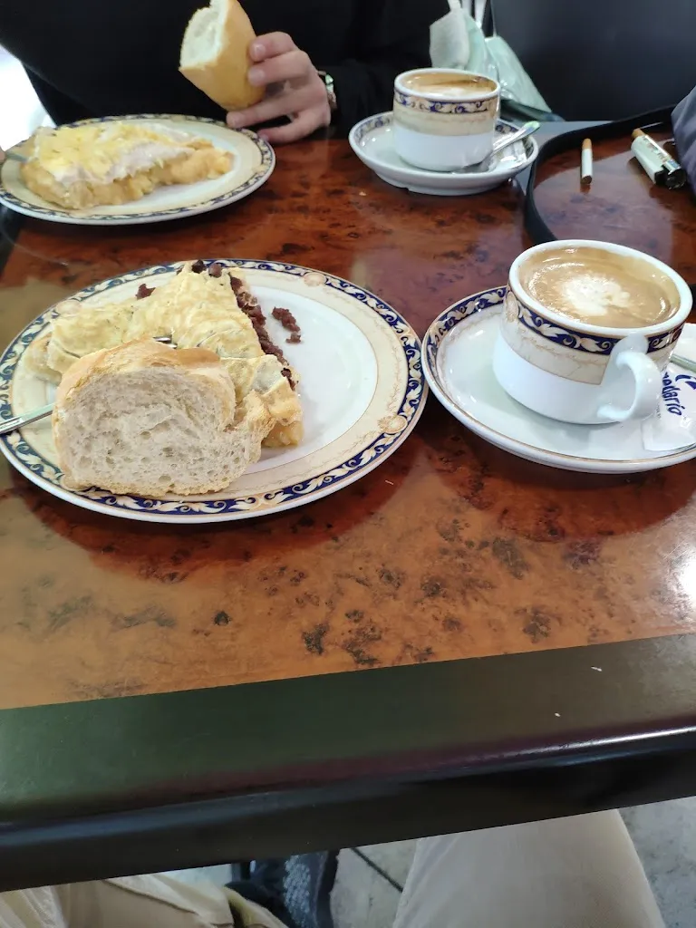 Bar Dogo_Medio Cudeyo_slider_image_2