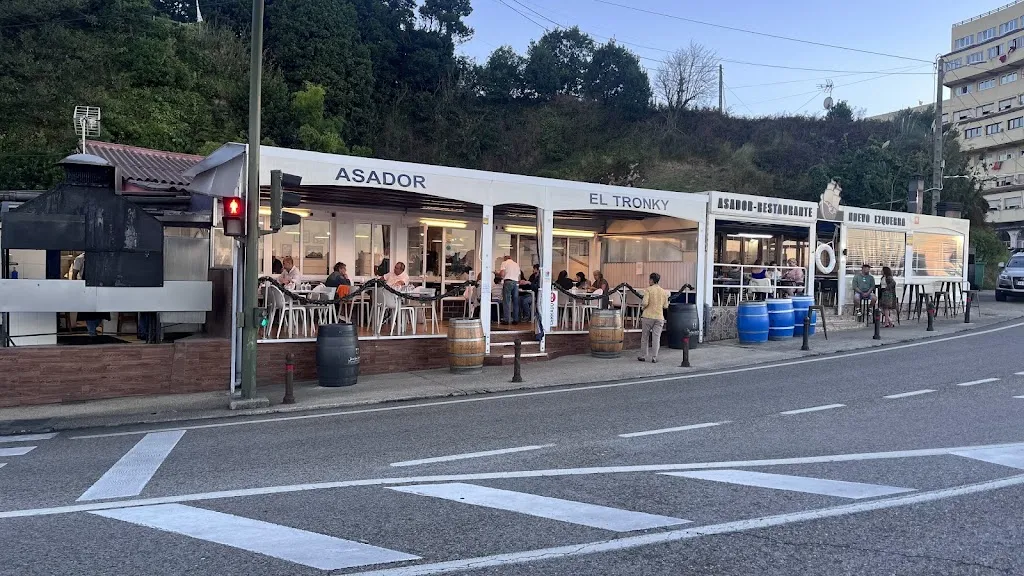 Asador El Tronky restaurant in Marina de Cudeyo