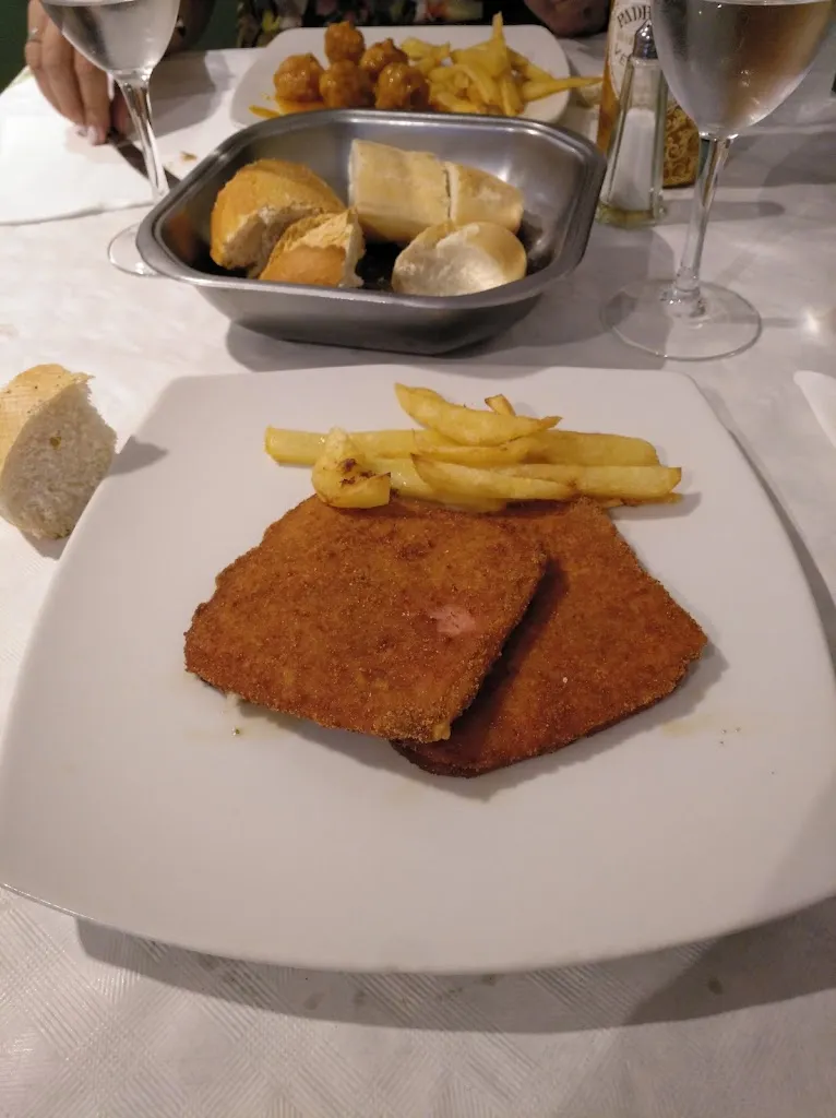 Menu_Restaurante La Rotonda._Marina de Cudeyo_image_6