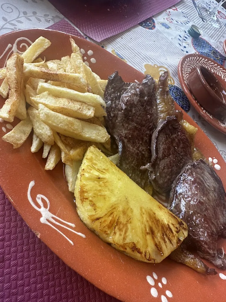 Restaurante Porto dos Leixões_Bergondo_slider_image_2