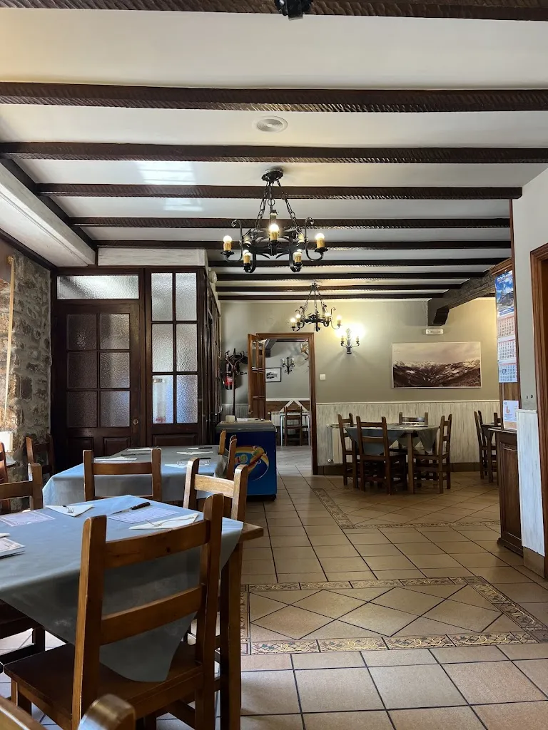 Venta de Pepín restaurant in Pesaguero