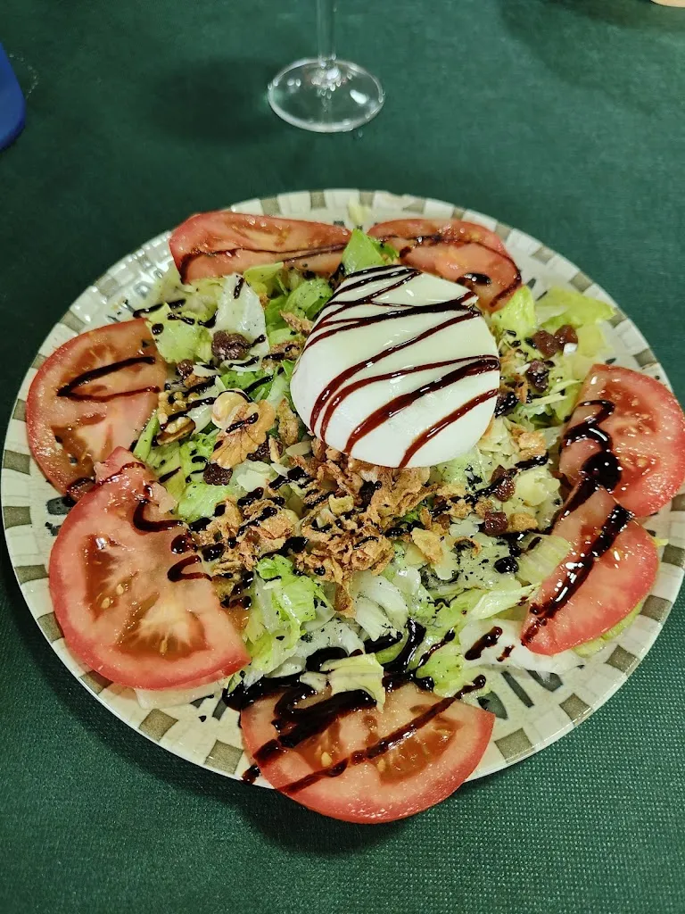 gonzalez Nuñez_Polaciones_Polaciones_review