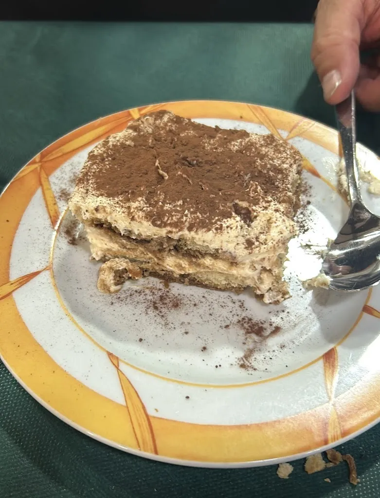 Alvaraida Aguamala_Polaciones_Polaciones_review