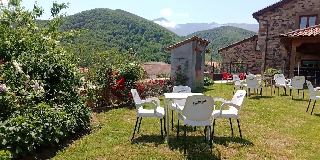 El Corral De Lombraña_Polaciones_slider_image_1